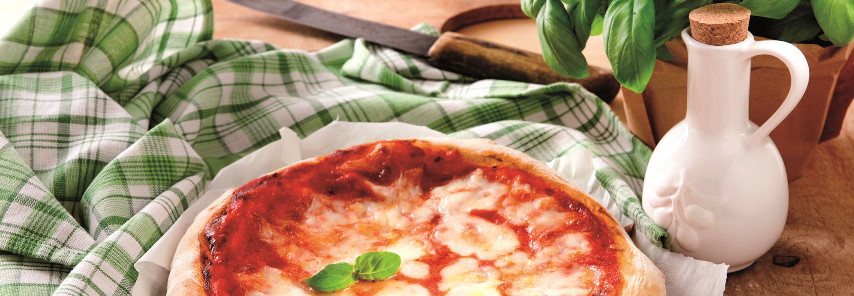 Pizza Margherita - Galbani – od ponad 140 lat dostarczamy najlepsze włoskie smaki na talerze całego świata