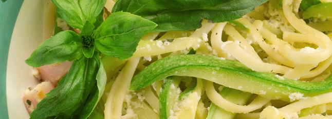 Spaghetti z cukinią i ricottą - Galbani – od ponad 130 lat dostarczamy najlepsze włoskie smaki na talerze całego świata